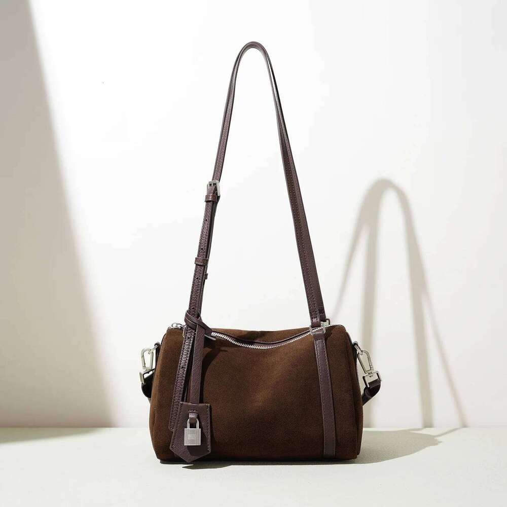 Suede Women's Armpit Autumn New Niche Design Frosted Cowhide Lock Pendant Antique Fashion Single Room Crossbody Bag Suotong1029