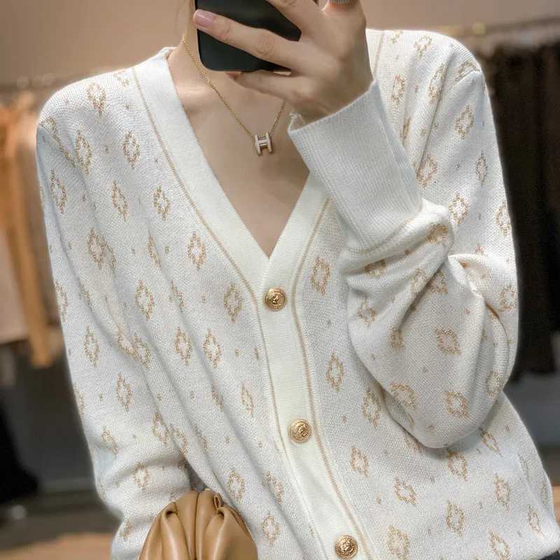 Autumn Winter Women Wool Blend Sweater Slim Vneck Cardigan Female Warm Casual Knitted Printing Bottoming Coat Comfortable TopsT251028