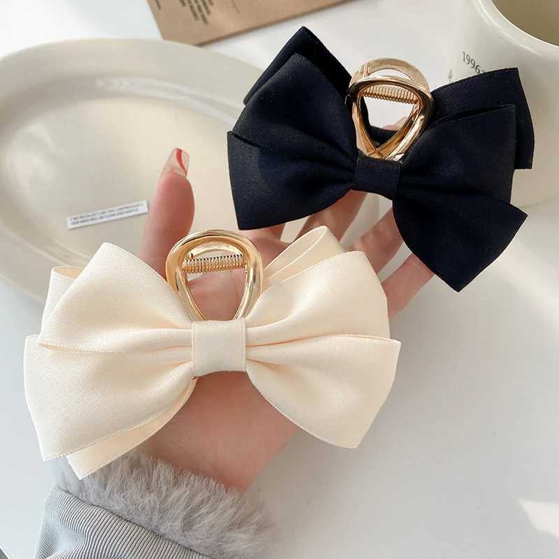 Large Fashion Satin Bow Headdress Internet Celebrity Catch Cross Hair Claw Hairpins Sweet Hair Accessories For Girls 12CMW251028