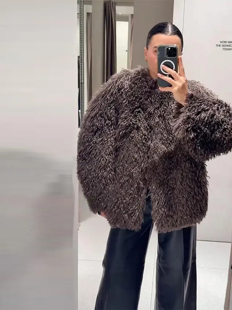 Fashion Brown Faux Fur Coat Women Chic Autumn Winter Warm Fluffy Full Sleeve Oneck Jacket Casual Thciken Overcoat Lady 251028