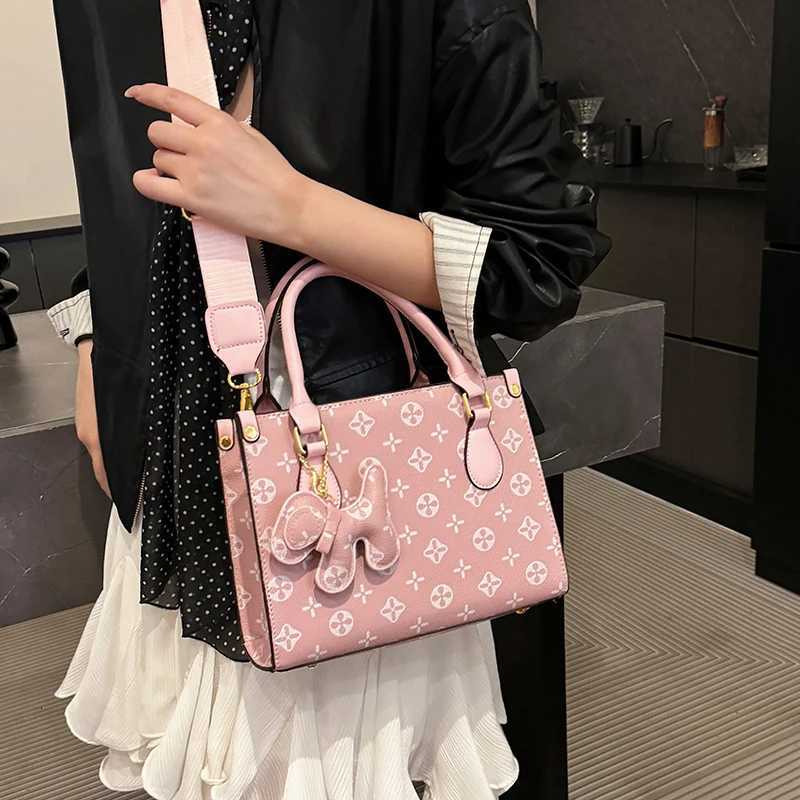 Classic Designer Leather Zipper Crossbody Bag For Women Vintage Shoulder Handbag Ladies Fashion Evening Purse W251029
