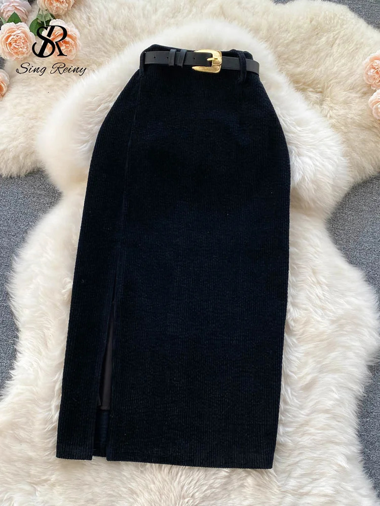 SINGREINY Women Korean Split Sexy Long Skirt 2024 Winter Corduroy Slim Thick Streetwear Fashion Vintage Autumn Bodycon Skirt 251028