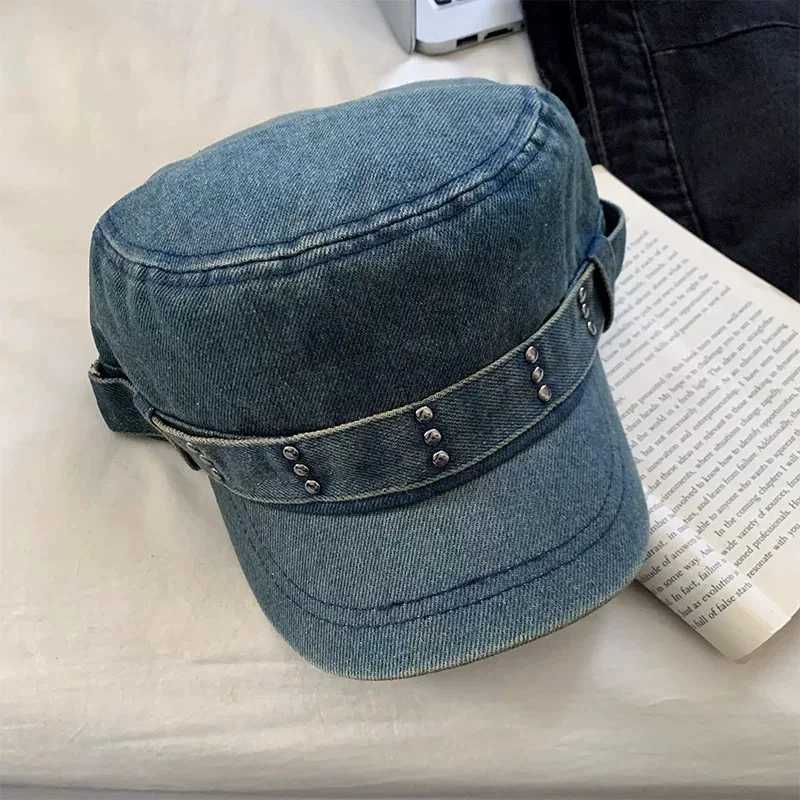 Korean Retro Rivet Denim Flat Top Newsboy Cap Spring and Autumn Niche Fashion Washed and Made Old Y2k Trend Beret Hat for WomenW251029