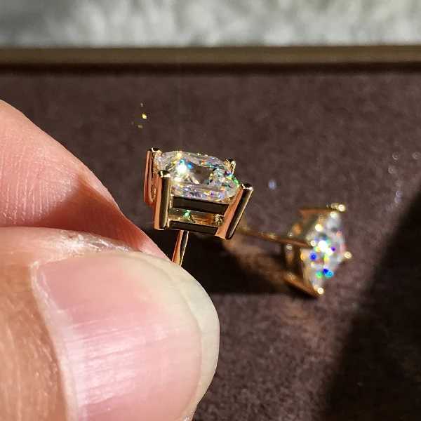 White Zircon Small Square Stone Earring Female Luxury Crystal Stud Earrings For Women Vintage Fashion Gold Color Wedding JewelryW251029