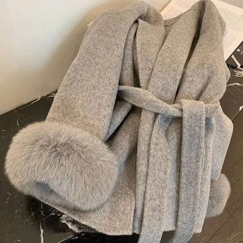 Womens Autumn And Winter Versatile Tweed Cape Coat Belt Models Highlevel Sense of Fox Fur Cuffs Blends Coat for Women 251029