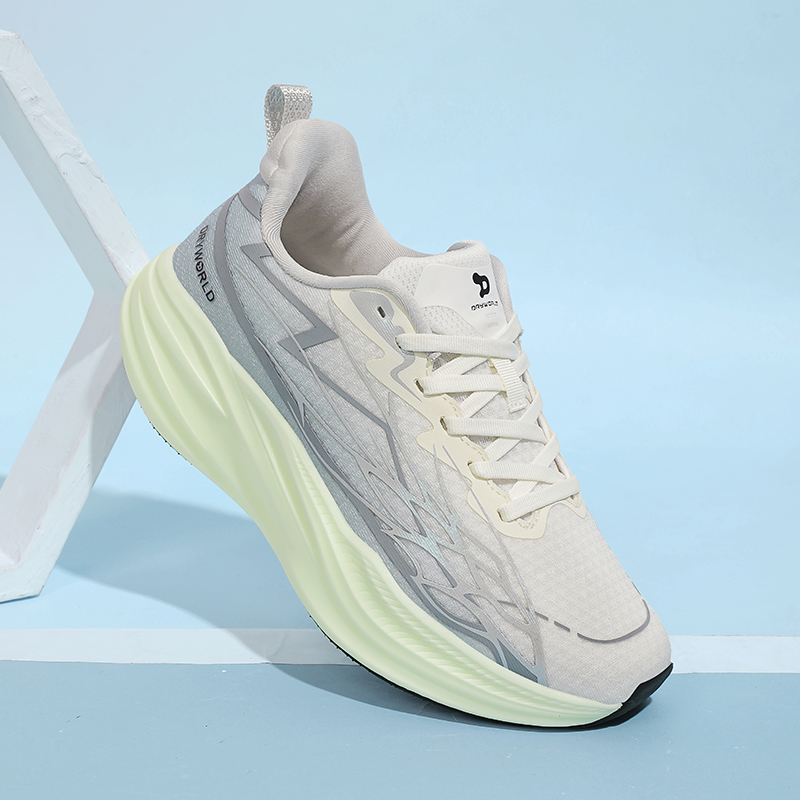 2025 New Running Shoes Unisex - Cushioned Sole, Breathable Upper, Anti-Slip, Suitable for Morning/Night Runs & Fitness