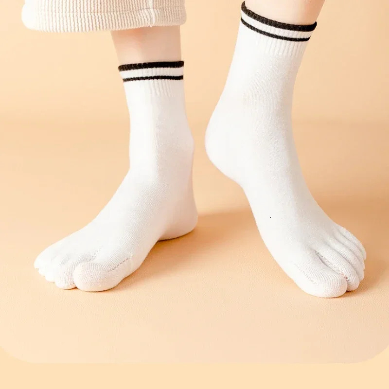 5 Pairs Five Finger Socks Women Cotton Toe Socks with Separate Fingers Calf Crew Sports Socks Mid Tube Yoga Pilates 251029