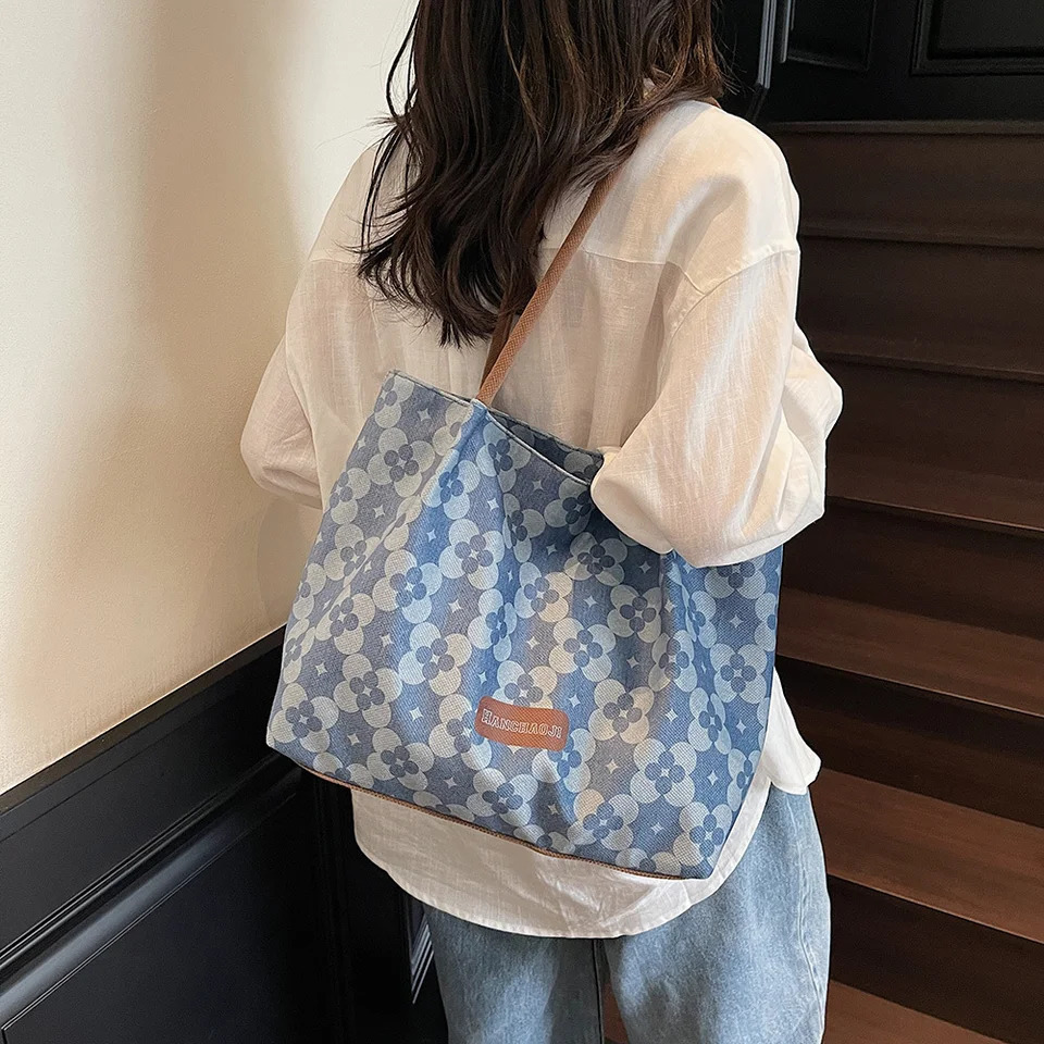 Summer Fashionable Flower Printed Shoulder Bag Womens Casual Large Capacity Tote Bag For College Outings Casual Vacation 251029