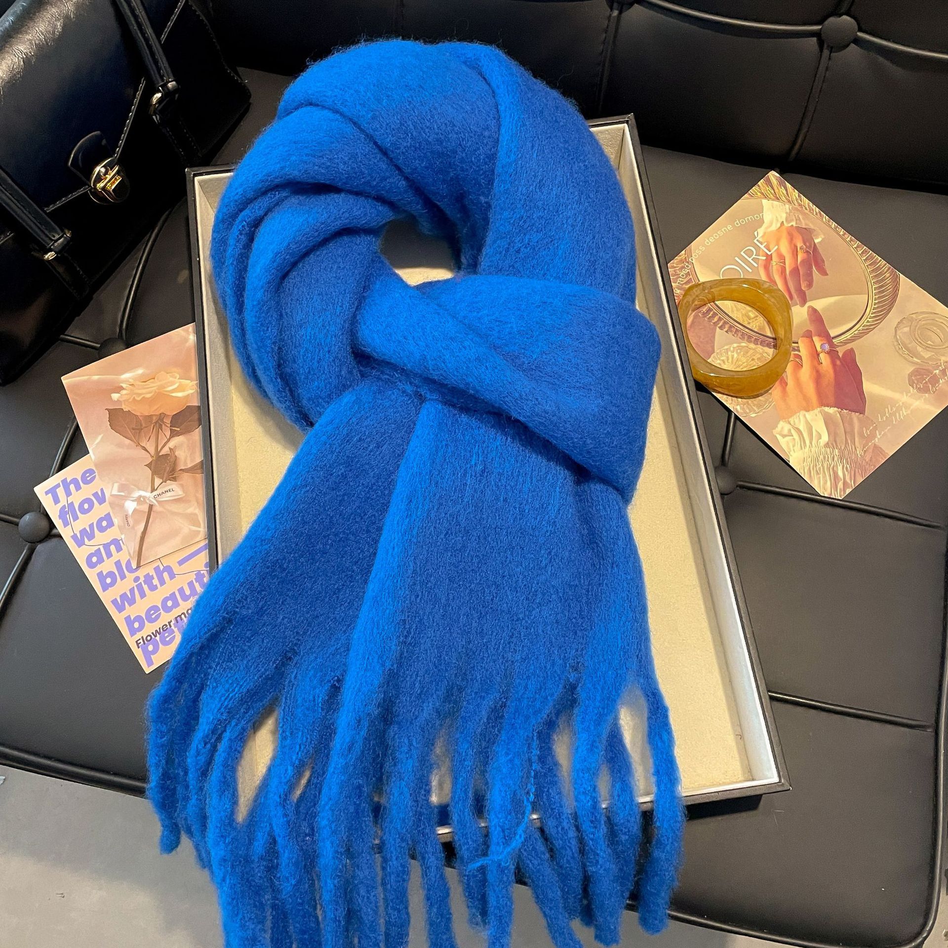 Mint Green Scarf Autumn And Winter Female Atmosphere Feeling Plush Thickened Warm Send Girls Shawl New Style 2025