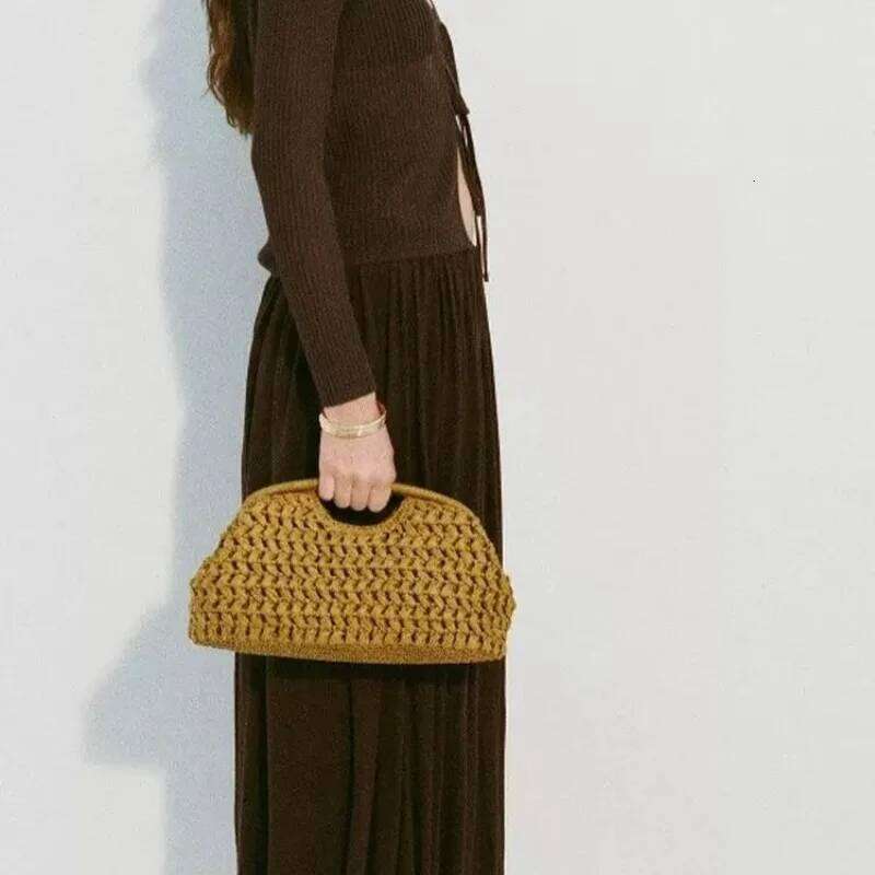 Summer Straw Women Woven Clutch Purse Rattan Handmade Handle Boho Ladies Travel Beach Versatile Kintted Tote Bag