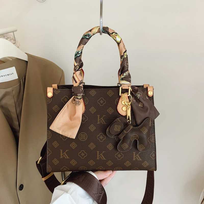 Popular Womens Leather Shoulder Bag Crossbody Bag Handbag For Ladies Luxury Brand Elegant Classic Messenger Tote Designer W251029