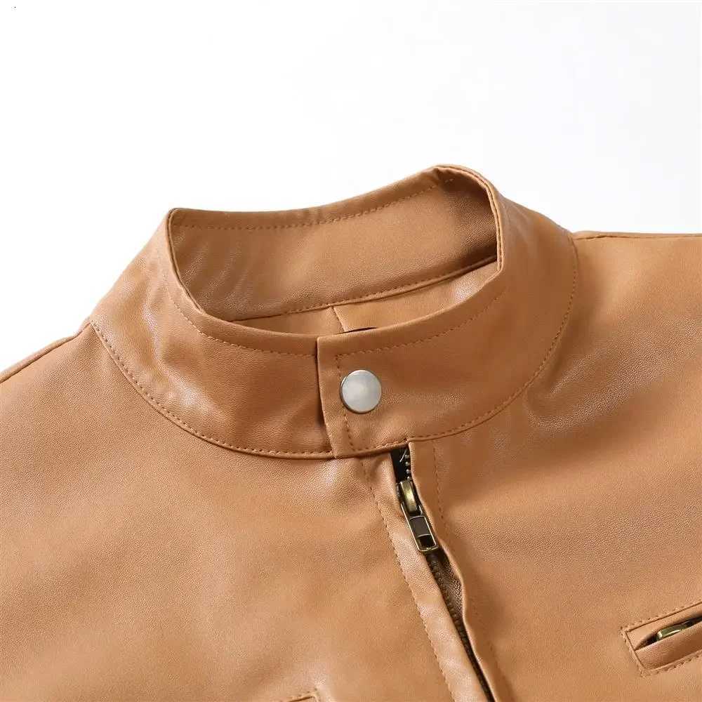 Autumn Mens Stand Collar Jacket Coat Black Leather Motorcycle Jacket Solid Color Zipper Streetwear Winter Warm Biker Jacket MenT251029