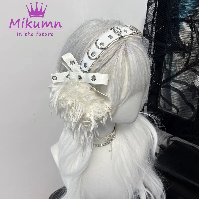 Mikumn Harajuku Women Plush Earmuffs Gothic Girls Black Furry Feather Ear Muff Punk Rivet Bow Foldable Winter Warm Earmuffs 251029