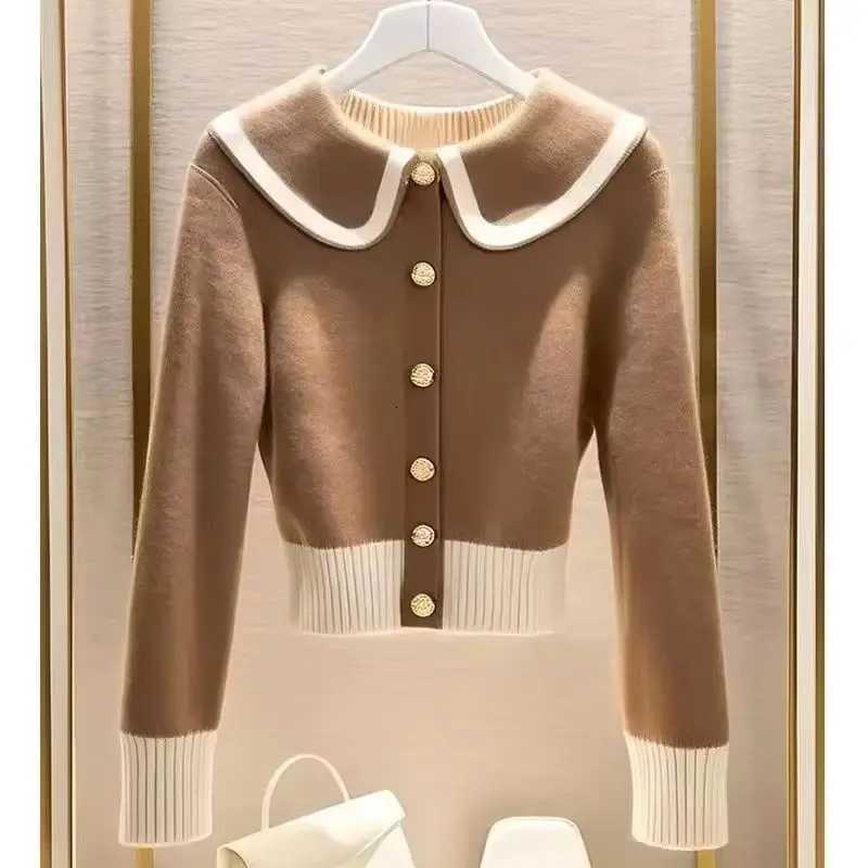 New High Quality Autumn Fashion Short Cardigan Sweater Women Long Sleeve Casual Knitwear Female Casual Knitted Sweater TopsT251028