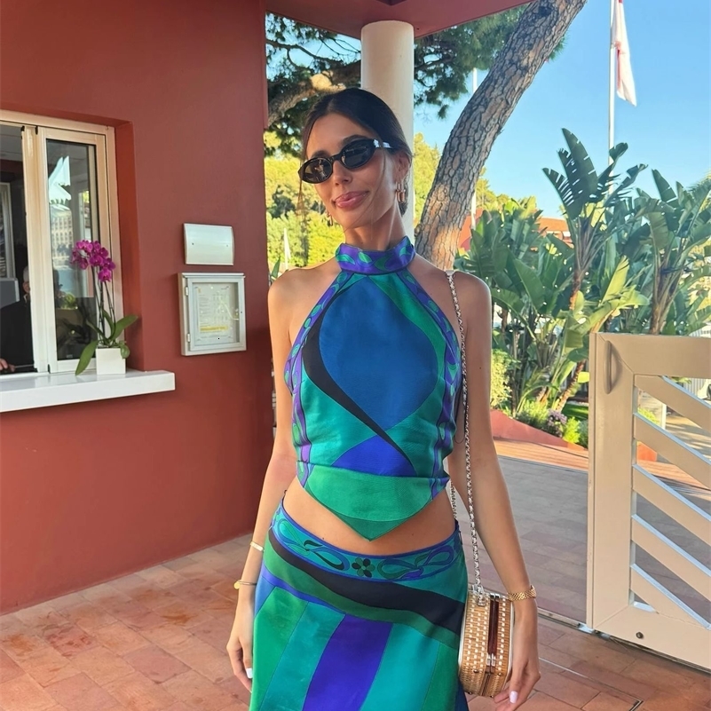 Print Two Piece Skirt Sexy Halter Beach Dress Women Bra High Waist Aline Long Skirt Suit Summer Holiday Seaside Casual Set 251028