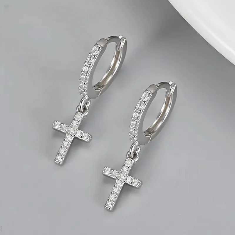 Fashionable and minimalist style micro inlaid zircon cross pendant earrings suitable for womens friendship giftsW251029