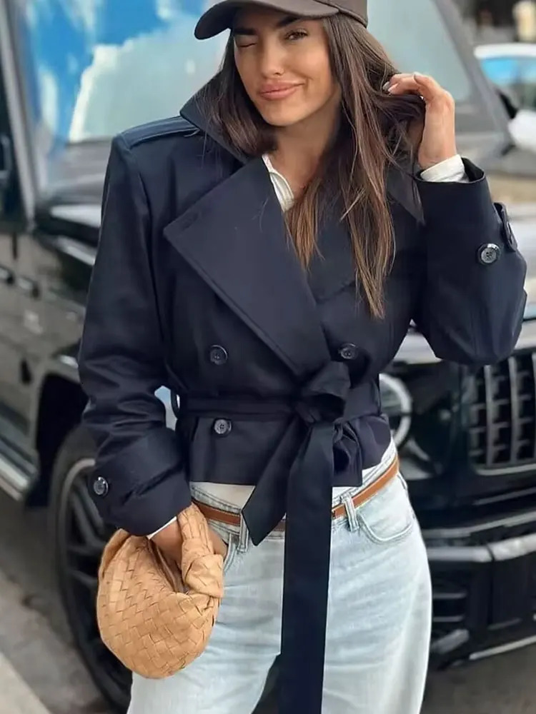 HH 2025 Spring Retro Vneck Double Breasted Womens Pocket Top Loose Jacket Womens Street Casual Laceup Short Trench Coat 251013