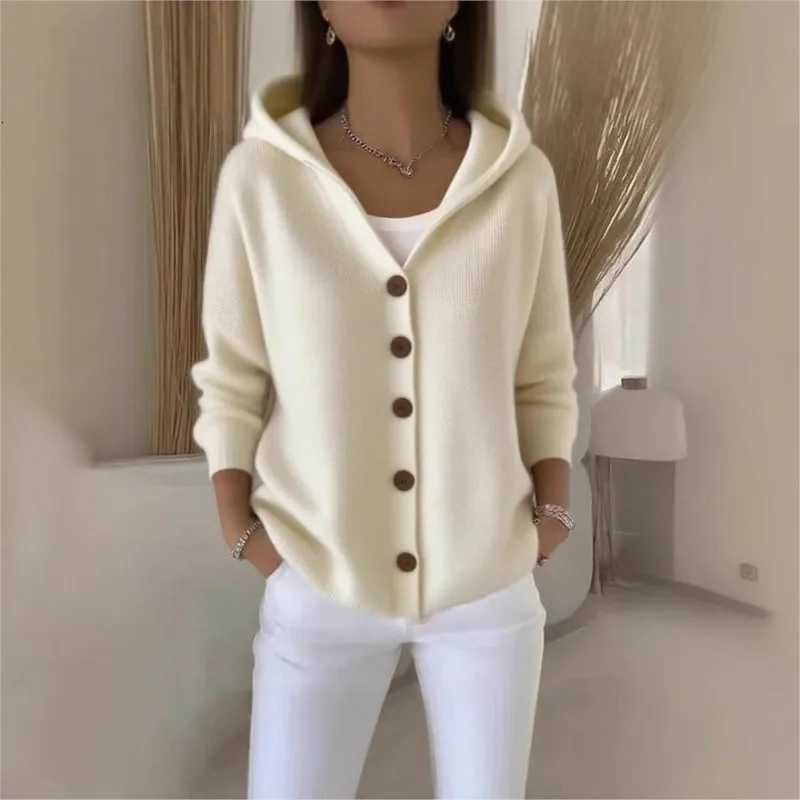 Solid Color Button Knit Hooded Sweater Cardigan Jacket For Autumn Winter New Casual Fashionable Womens Clothing Pulls FemmesT251028