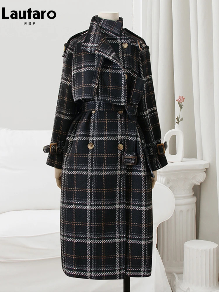 Lautaro Autumn Winter Long Loose Warm Plaid Wool Blends Trench Coat for Women Raglan Sleeve Belt Double Breasted Woolen Overcoat 251028