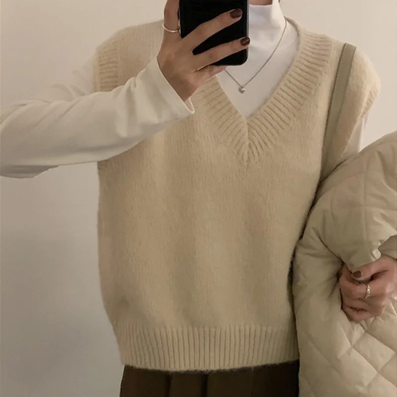 Sleeveless Autumn Winter Pullover Knitted Women Sweaters Vest Fashion V Neck Casual Loose Elegant Knitwear Bottoming Tops 251029