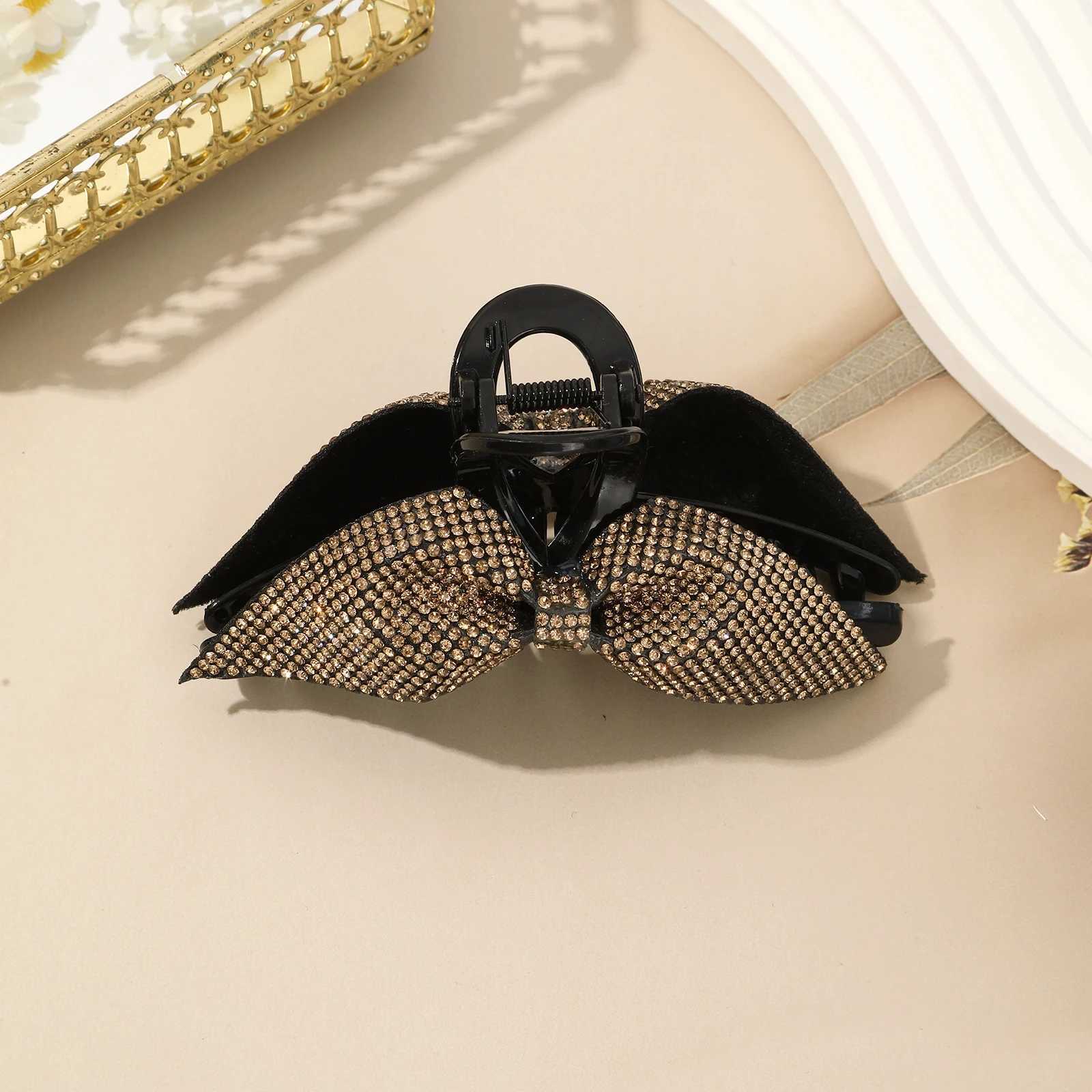 1pc Korean Sweet Bow Rhinestone Hair Claw Hairpin Fashion Elegant Hair Accessories For Women Girls Hair Ornament HeadwearW251028