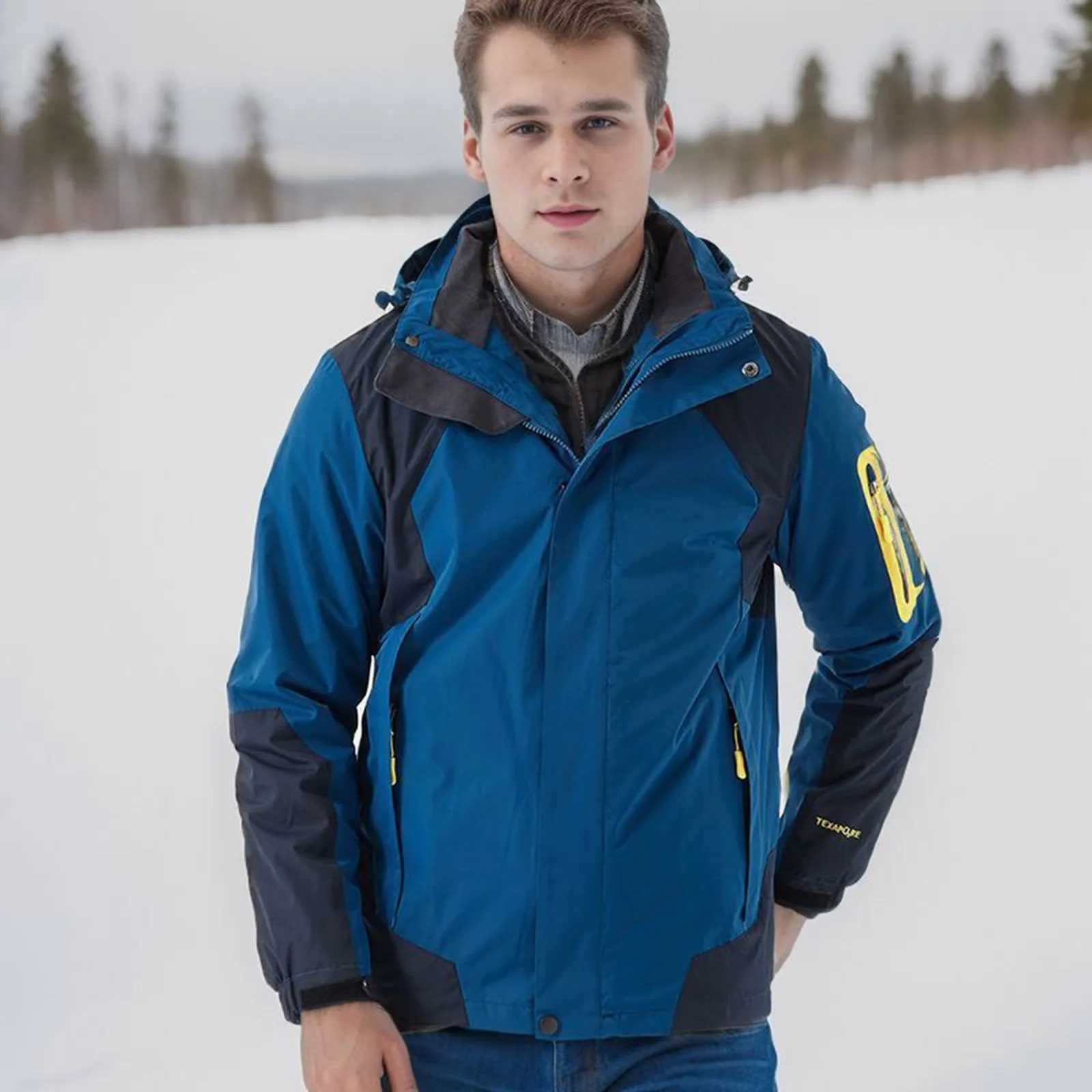 Mens European Size Jacket Thin Outdoor Windproof Waterproof Hooded Couples Climbing Clothes Outerwear for Hiking and Camping J251029