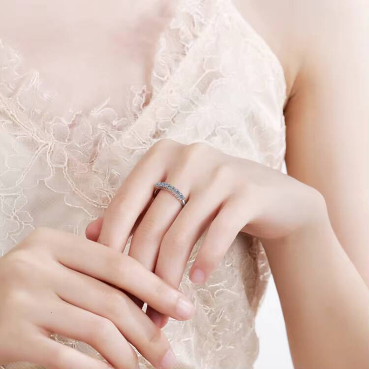 Beautiful Wedding Rings Dropshipping 925 Sterling Silver Seven Stone Moissanite Eternity Band Rings