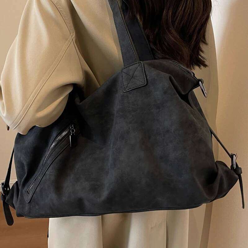 Black Large Handbag For Women Retro Nubuck Leather Serviceable Sweethearts Camp Travel Crossbody Bags Female Boston Shoulder Bag 251029