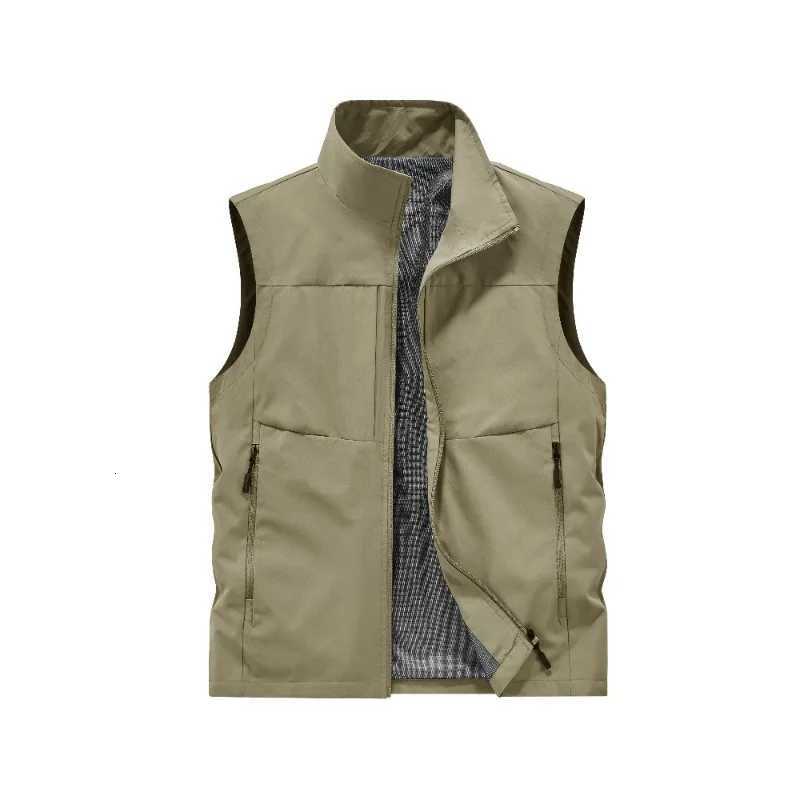 Spring Autumn New Outdoor Leisure Fishing Windproof Warm Sleeveless Vest Comfortable Breathable Windproof Vest Inside Outside W251029