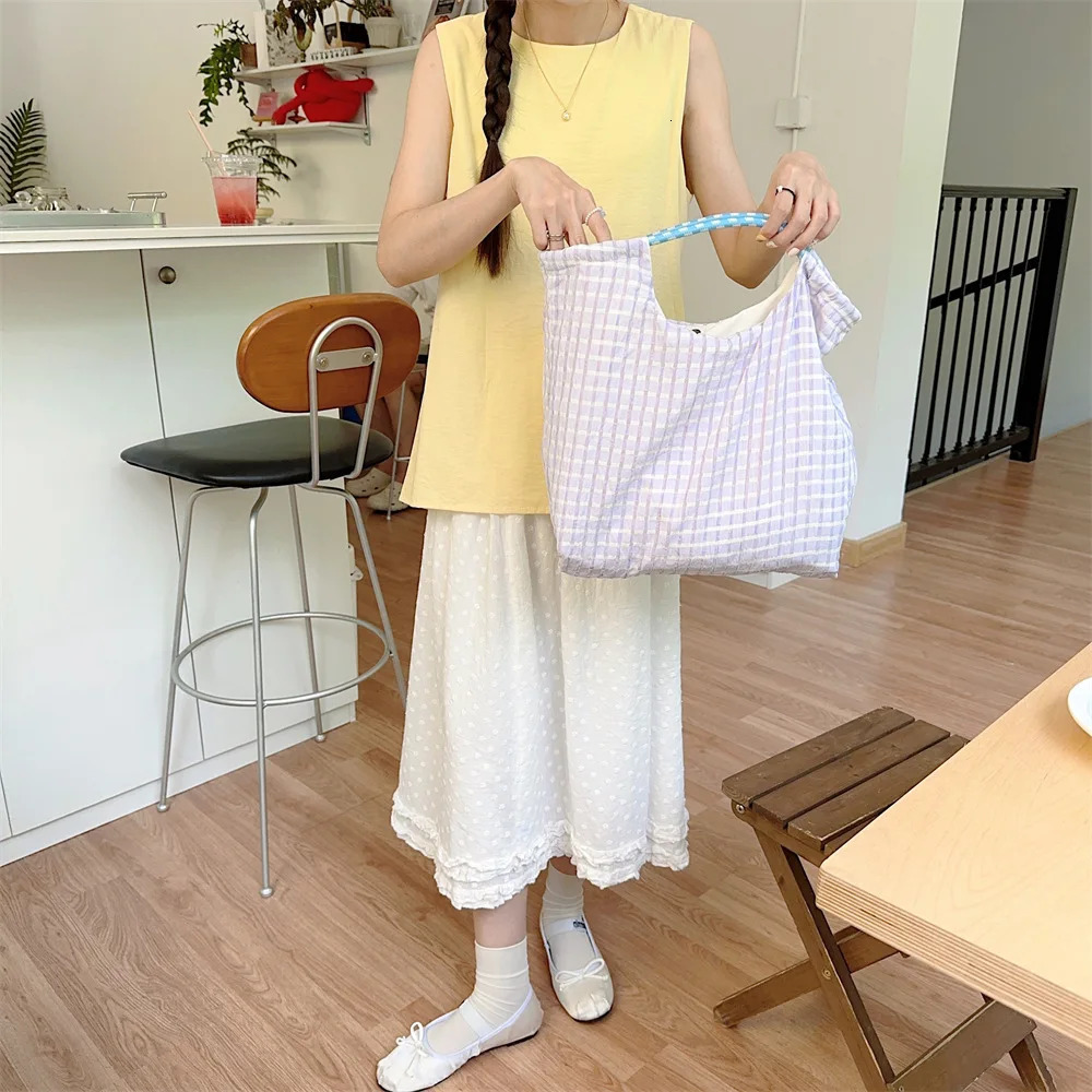 Womens Cute Bag Korean Version Swwet Style Macaron Hollowed Out Plaid Bag Shoulder Mini Bag Beach Tote Bag Nice Small Bag 251029