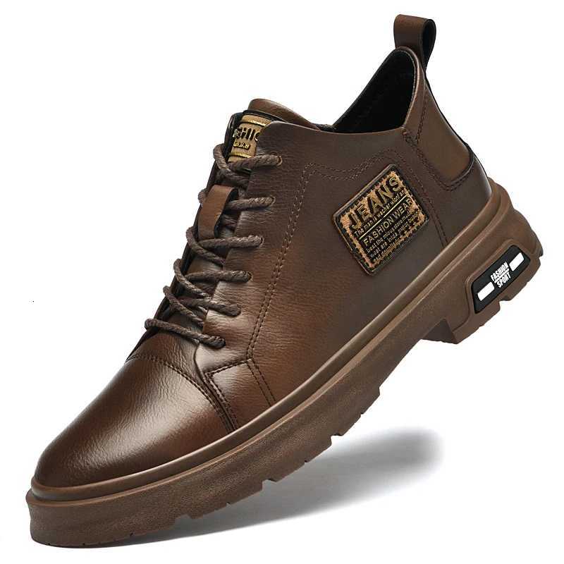 Mens Business Breathable Leather Shoes Mens Casual Leather Shoes Designer Trendy Allmatch Platform Shoes Zapatos De Hombre Z251029