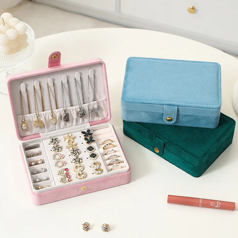 1pc Elegant Velvet Jewelry Organizer Box Portable Necklace Bracelet Earrings Rings Display Storage Boxes for Travel or Home Use 251013