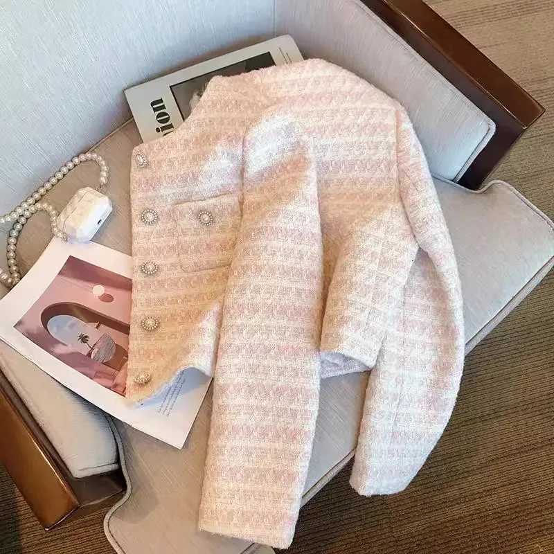 Vintage Tweed Women Coats Korean Elegant Hepburn Style O Neck Jacket Y2K Autumn Office Lady Pearl Button All Match Crop Outwear Y251105