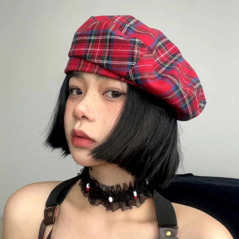 Red Plaid Beret for Women Men British Girl Sweet Cool Bonnet Korean Style Flat Top Berets Hat Female Retro Painter Cap 251029