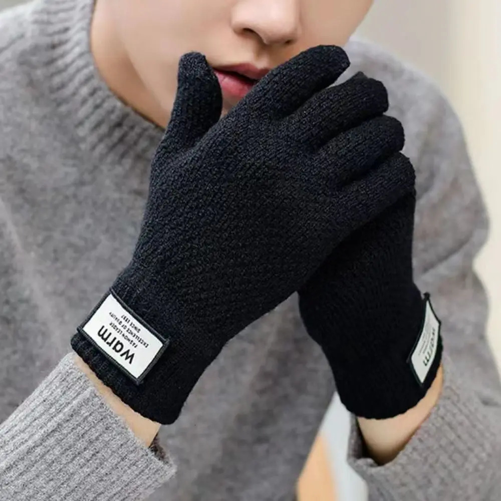 Men Winter Warm Knitted Gloves Windproof Solid Color Touch Screen Gloves Thickened Plush Cycling Gloves 251029
