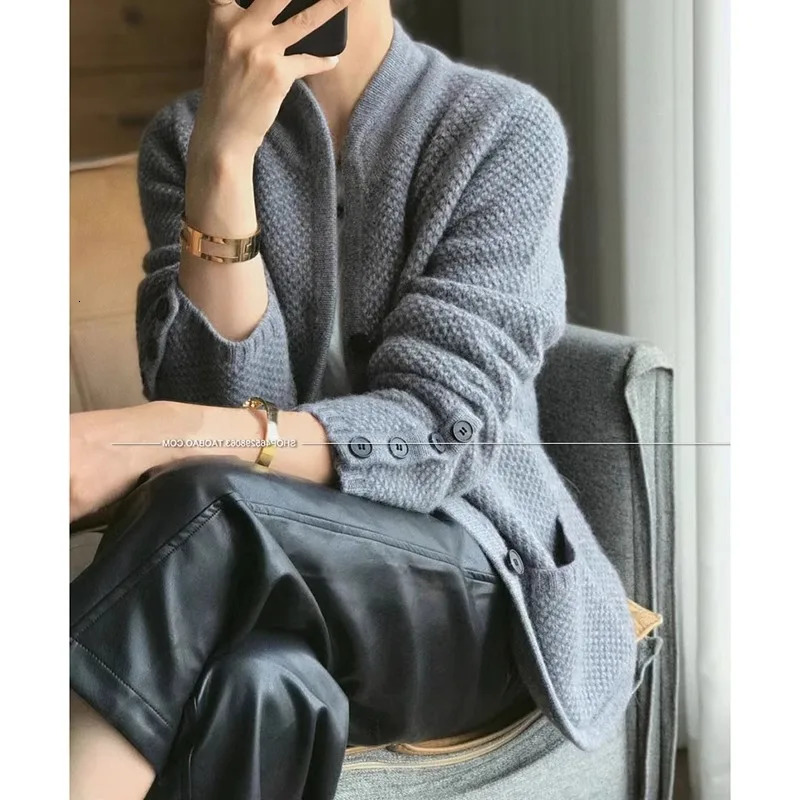 Autumn Winter Thickened 100 Cashmere Wool Cardigan Women Stand Neck Sweater Loose Knit Base Wool Sweater Jacket 251029