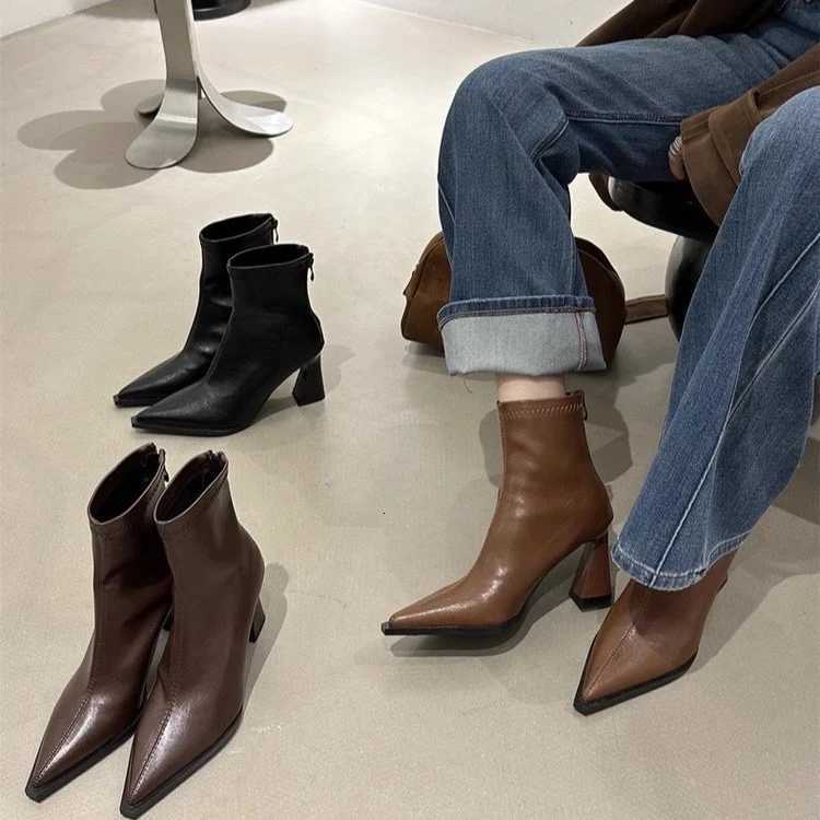 2025 Women Fashion Chelsea Ankle Boots Basic High Heels Boots Pointed Toe Shoes Women Band Nonslip Comfortable Boots 9989 Z251029