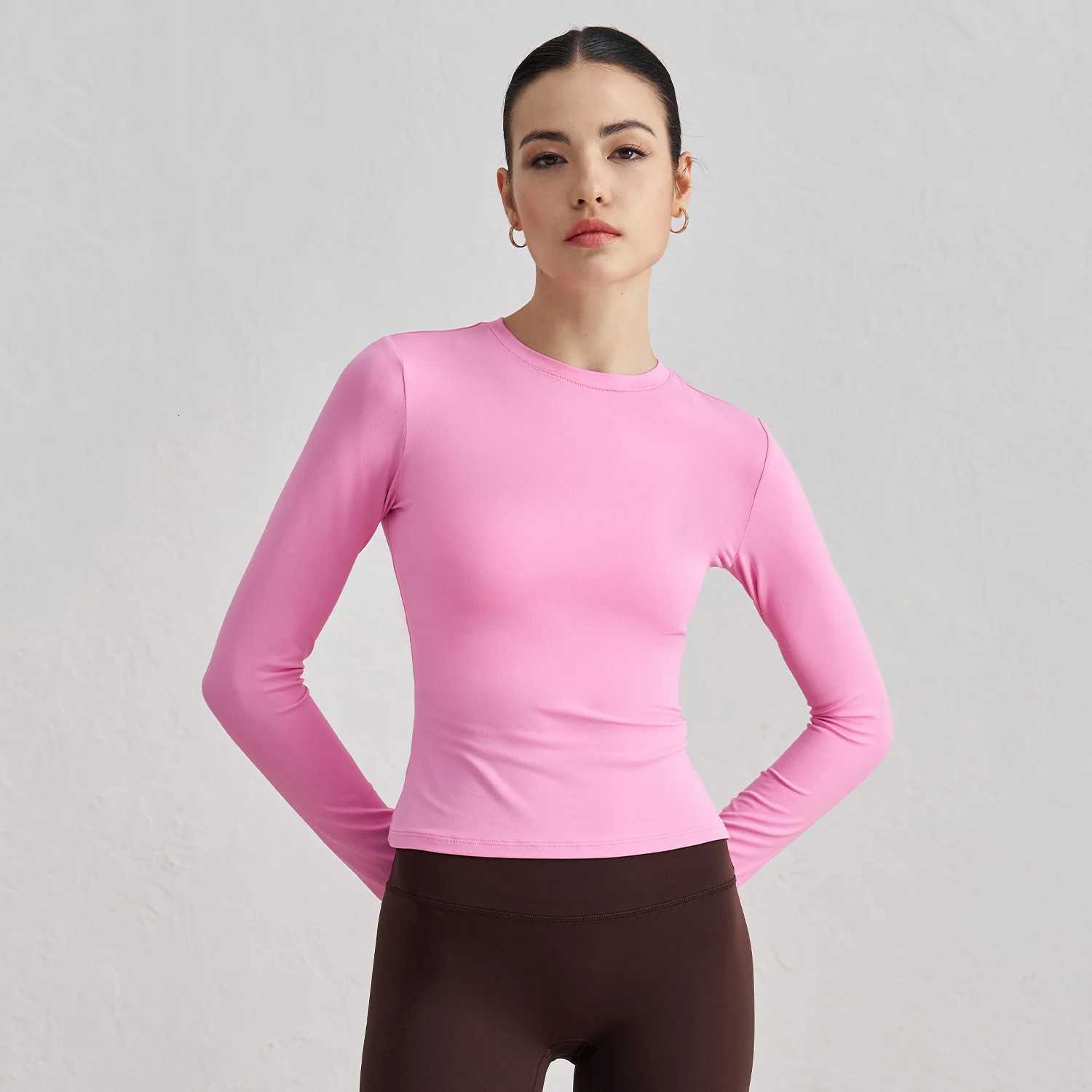 Womens Round Neck Yoga Top Slim Fit Workout Long Sleeve with Naked Feel Breathable Pilates Shirt for Fall FitnessXJ251029