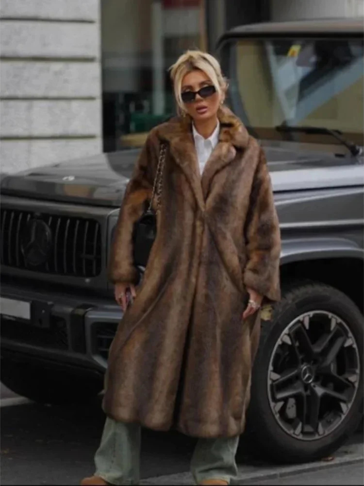 Fashion Mixed Color Lapel Collar Woman Long Coat Elegant Full Sleeve Loose Overcoat Winter Lady High Street Faux Fur Jacket 251029