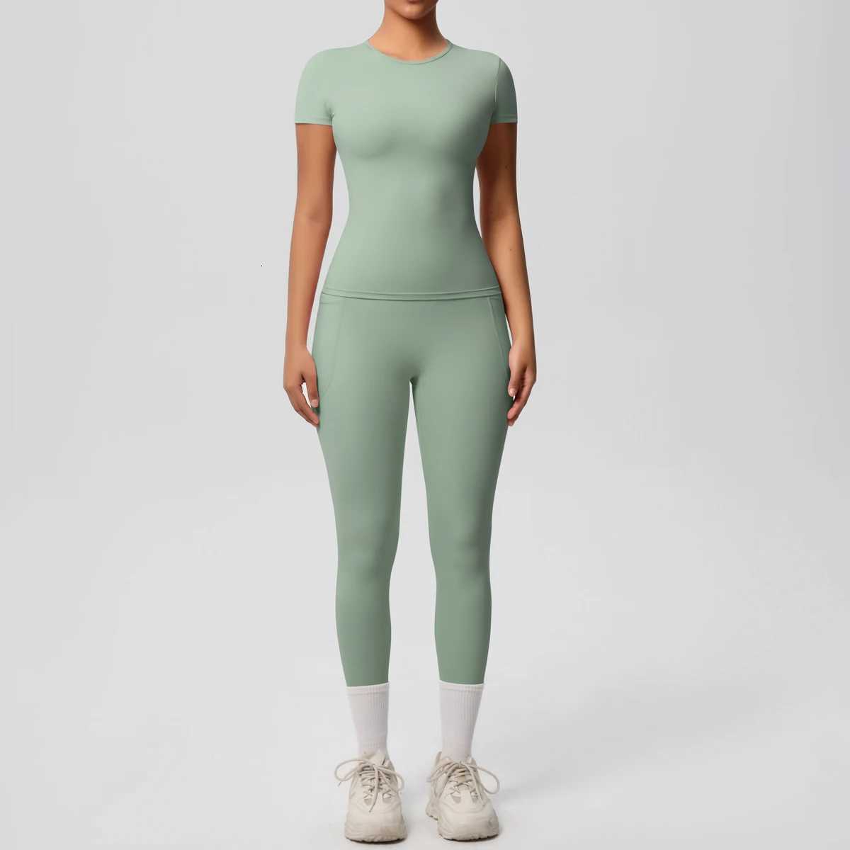 Women 2pcs Patchwork Sport Yoga Suit Womens Tracksuit Jacket Running Shirts Tummy Control Butt Lifting Gey PantsXJ251029