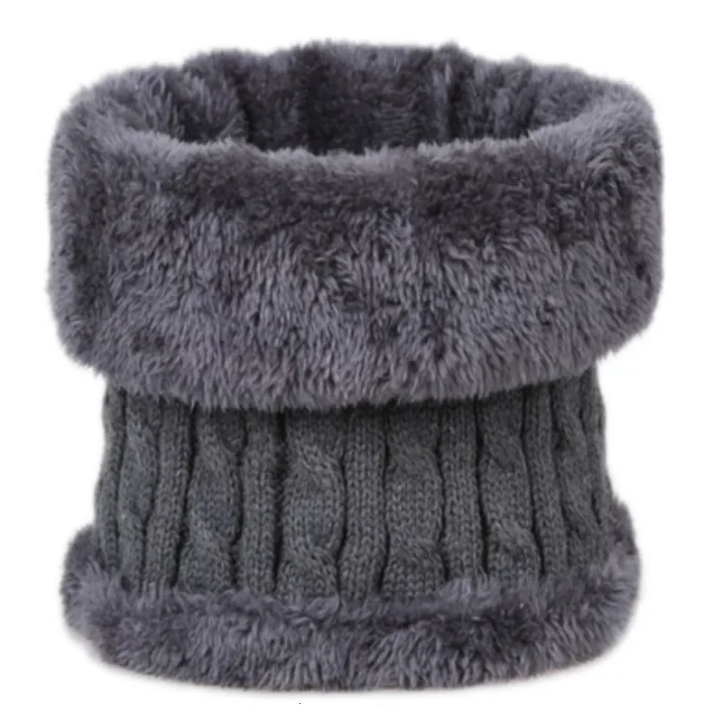Men Solid Color Soft Knitted Ring Loop Collar Scarf Winter Thick Plush Wool Bib Male Warm Snood Short Scarves Circle Neckchief 251021