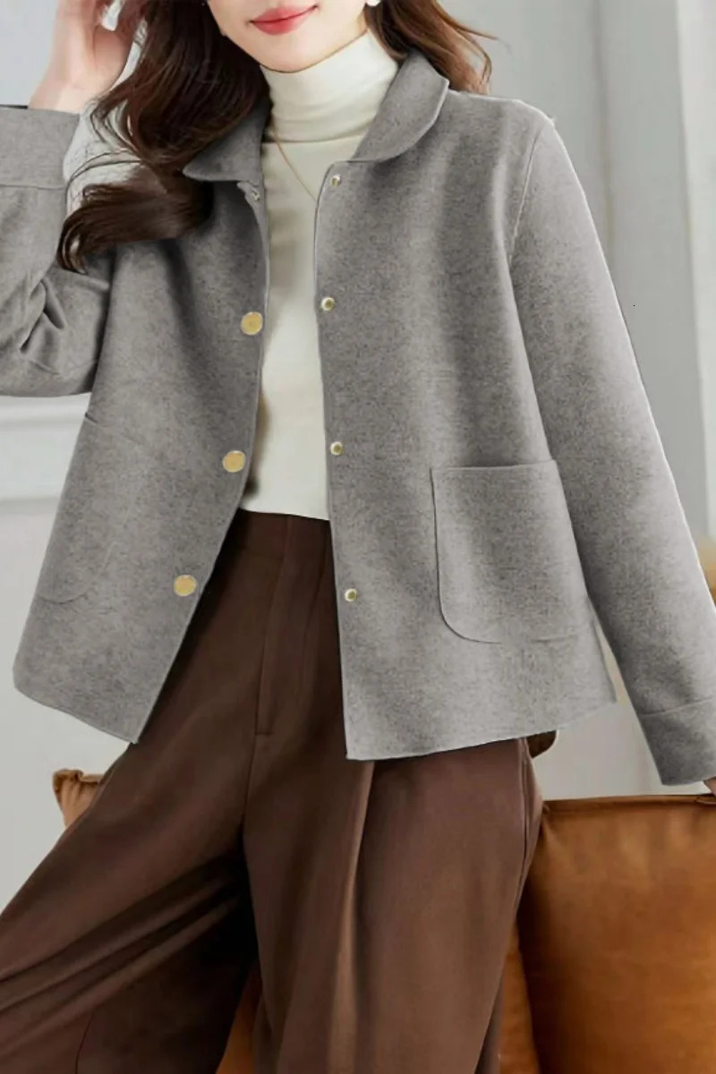Fashionable minimalist coat for women with a singlebreasted collar and highquality short woolen coat casual solid color long 251029