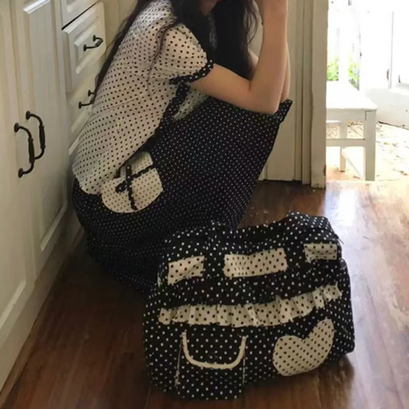 Dot Pattern Casual Shoulder Bag Ruched Sweet Large Capacity Tote Bags Heart Pocket Cute Handbag Commuting Bags For Women 251029