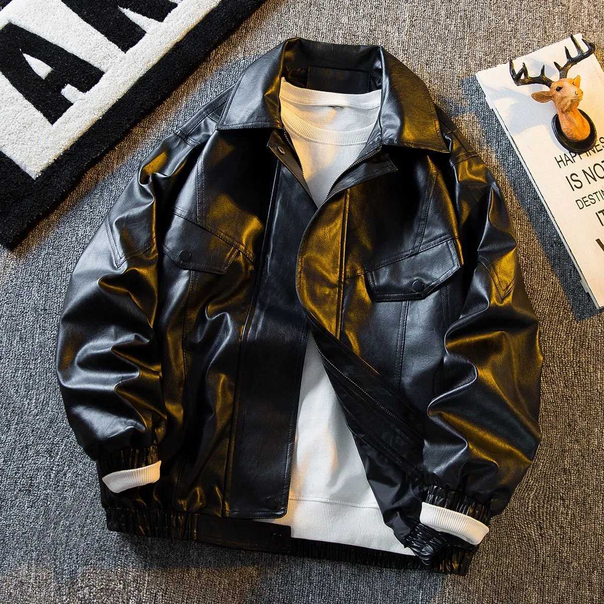 Spring and Autumn New Fashion Trend Retro Solid Color PU Leather Jacket Mens Casual Loose Sports Motorcycle Large Size CoatT251029