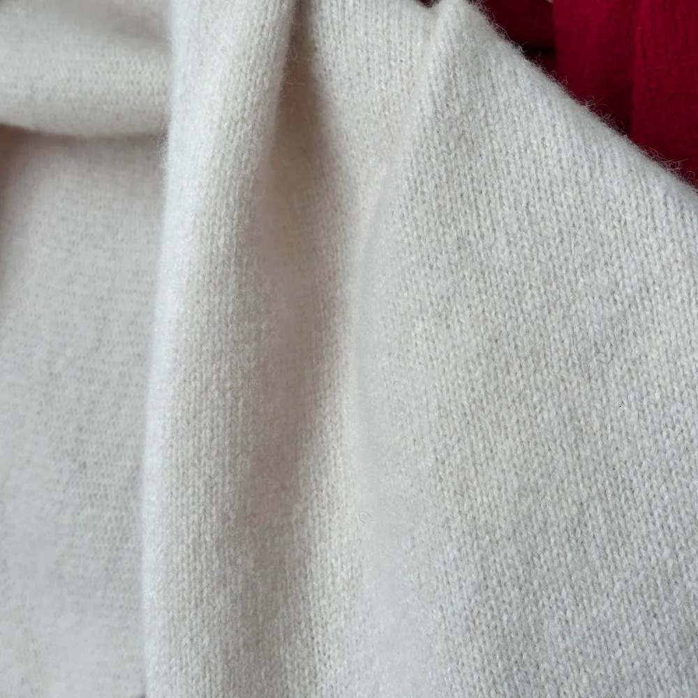 100 Wool Winter Scarf For Women Warm Triangle Knit Scarves Hijab Solid Lady Shawl Wrap Female Pashmina Bandana Head Scarfs 251029