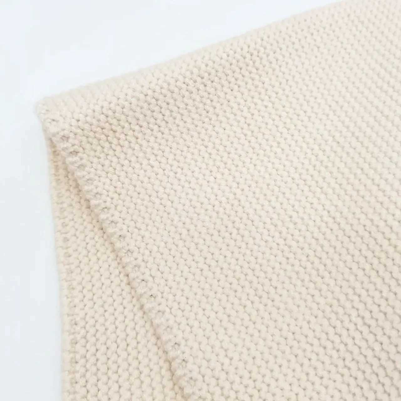 Winter Baby Knit Hat Cute Solid Color Infant Beanie Cap Thick Warm Woolen Lacing Bonnet Kids Christmas Caps251028