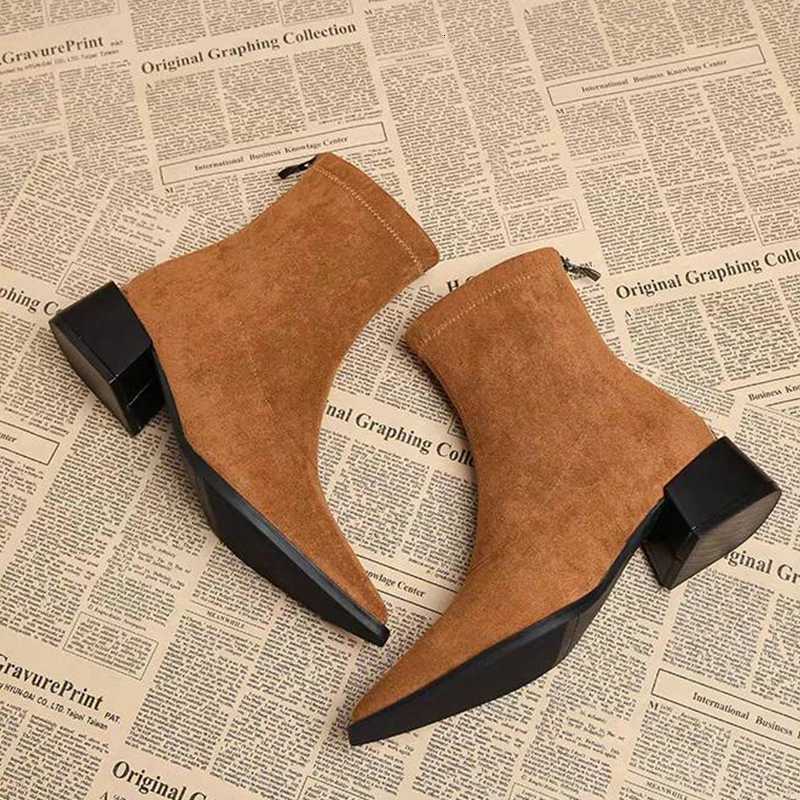 Leopard Women Ankle Boots Pointed Toe Suede Heeled Shoes Fashion Winter Woman Pumps 2025 New Designer Dress Mujer Chelsea Botas Z251029