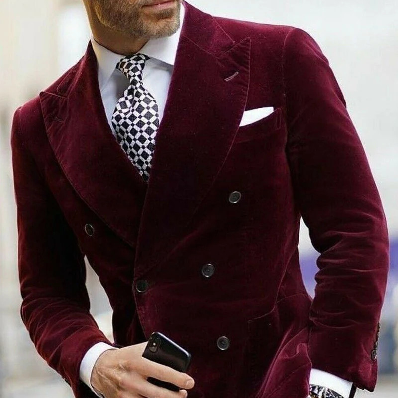 Burgundy Velvet Blazer for Men with Double Breasted Dinner Jacket Elegant Smoking Suit Coat 251028