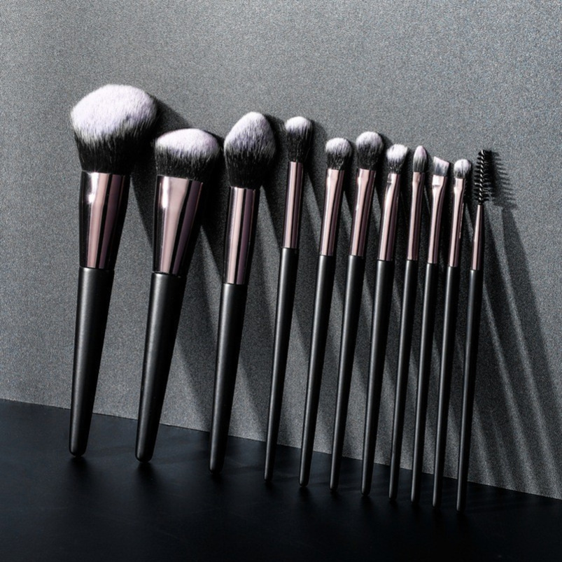 Premium 11-Piece Vegan Synthetic Fiber Makeup Brush Set with Black Handles for Eye Makeup, Ideal for Travel Use