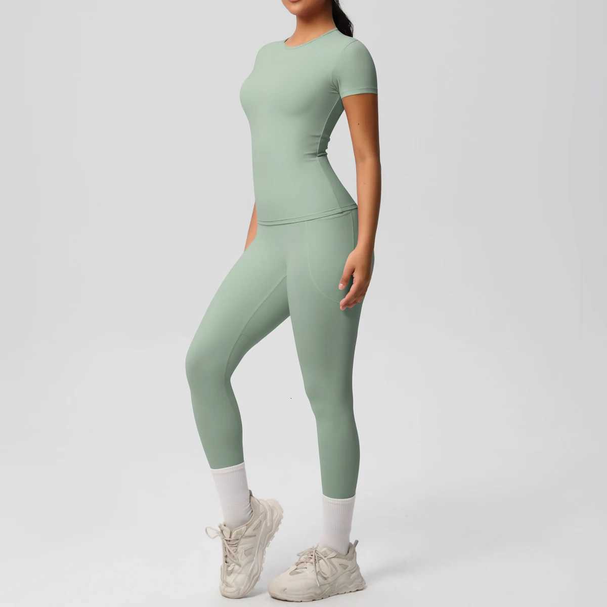 Women 2pcs Patchwork Sport Yoga Suit Womens Tracksuit Jacket Running Shirts Tummy Control Butt Lifting Gey PantsXJ251029